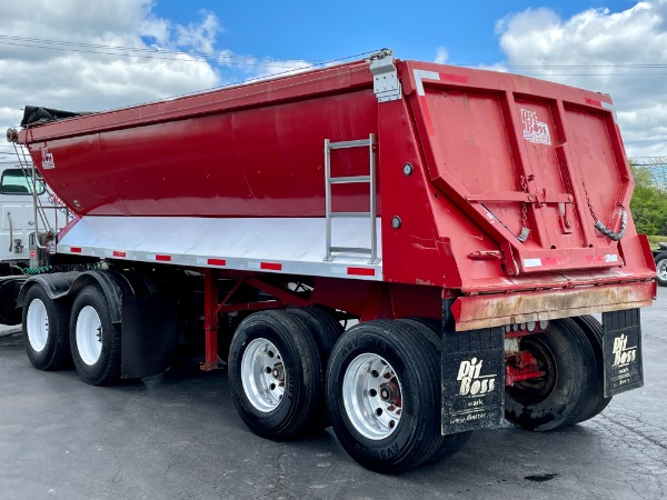 Used 2002 L&M Pit Boss 23 Foot Dump Trailer for sale Sold at Chicago Motor Cars in West Chicago IL 60185 5