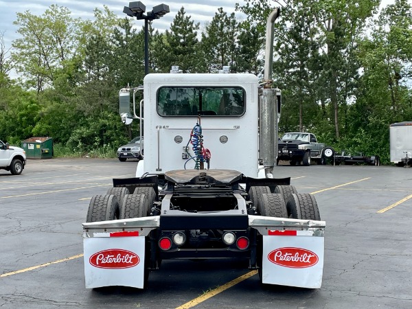 Used 2007 Peterbilt 379 Day Cab - Cummins ISX - 10 Speed Manual for sale Sold at Chicago Motor Cars in West Chicago IL 60185 6