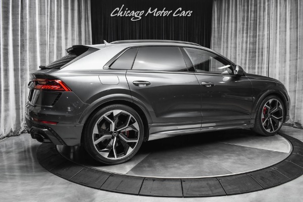 Used 2021 Audi RS Q8 4.0T quattro Carbon Optics Package! Carbon Fiber! 600 Horsepower! for sale Sold at Chicago Motor Cars in West Chicago IL 60185 5