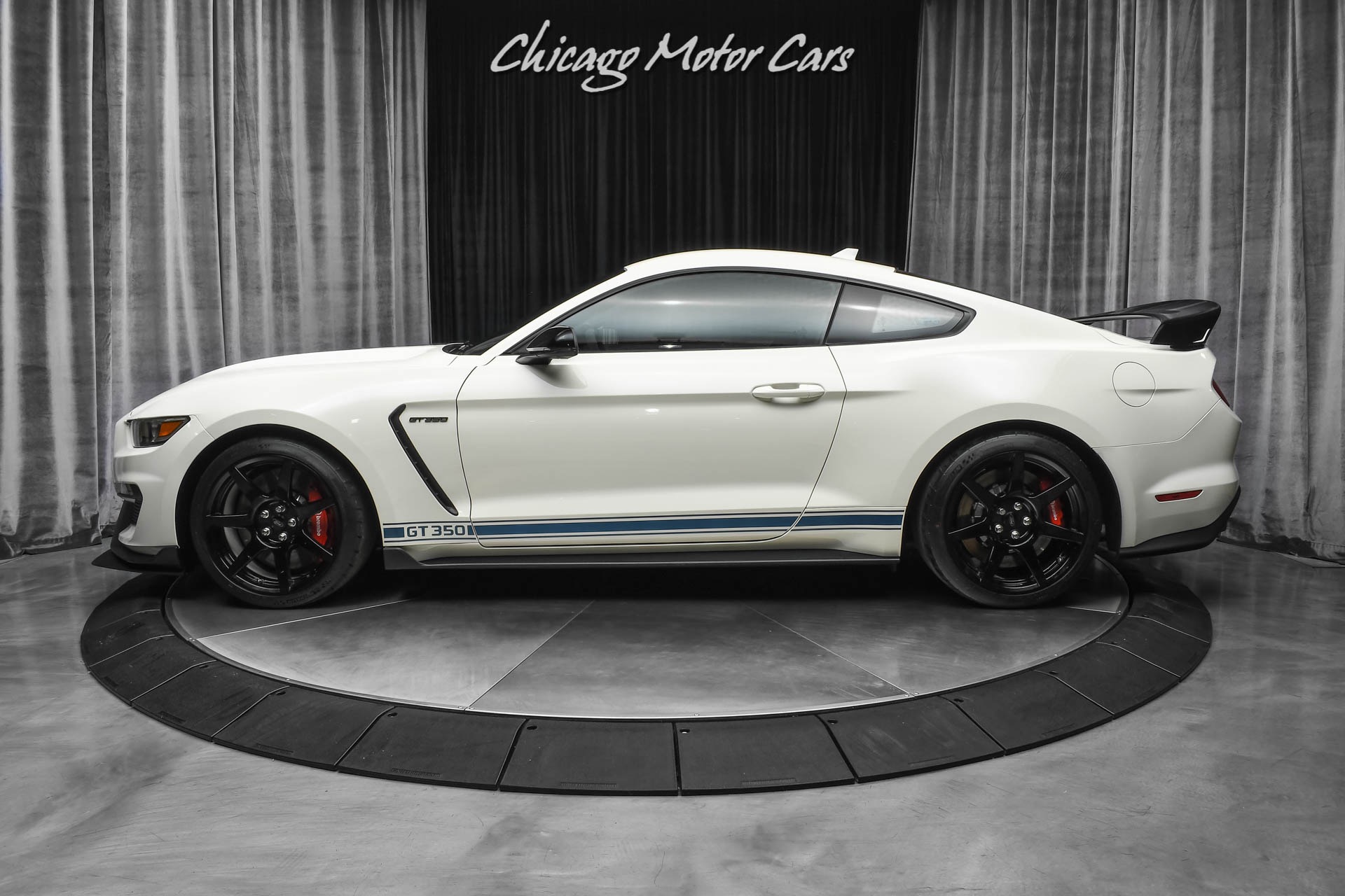 Used-2020-Ford-Mustang-Shelby-GT350R-LOW-MILE-COLLECTOR-1-OF-280-HERITAGE-EDITION