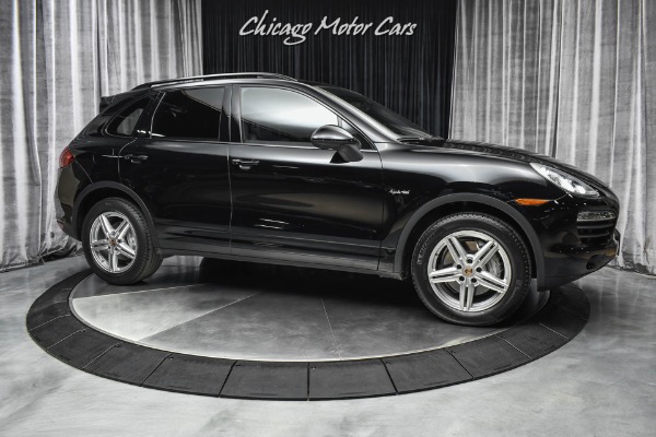 Used 2014 Porsche Cayenne AWD S Hybrid Convenience Package! Navigation! PDLS! for sale Sold at Chicago Motor Cars in West Chicago IL 60185 6