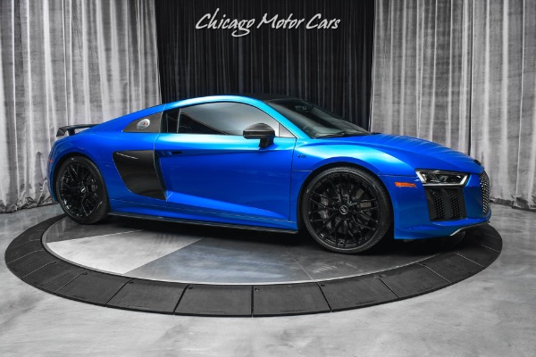 Used 2017 Audi R8 5.2 quattro V10 Plus Vorsteiner Carbon Fiber! Diamond Stitch Leather! for sale Sold at Chicago Motor Cars in West Chicago IL 60185 6