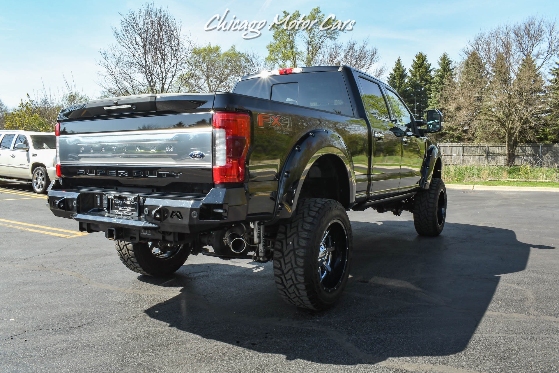 Used-2018-Ford-F250-Super-Duty-F-250-Platinum-FX4-THOUSANDS-INVESTED-Kelderman-Air-Suspension