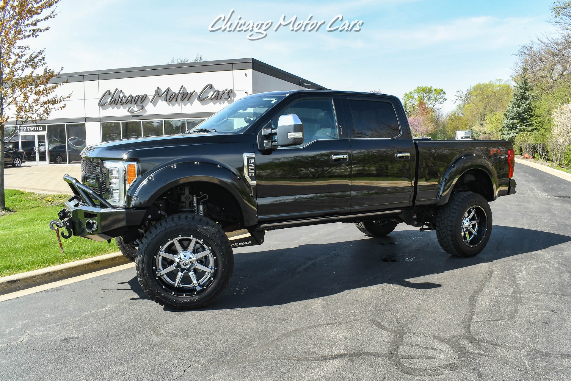 Used-2018-Ford-F250-Super-Duty-F-250-Platinum-FX4-THOUSANDS-INVESTED-Kelderman-Air-Suspension