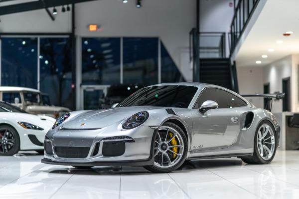 Used 2016 Porsche 911 GT3 RS SPORT CHRONO! LIGHT DESIGN! PCCB! EXTENDED INT PKG! for sale Sold at Chicago Motor Cars in West Chicago IL 60185 2