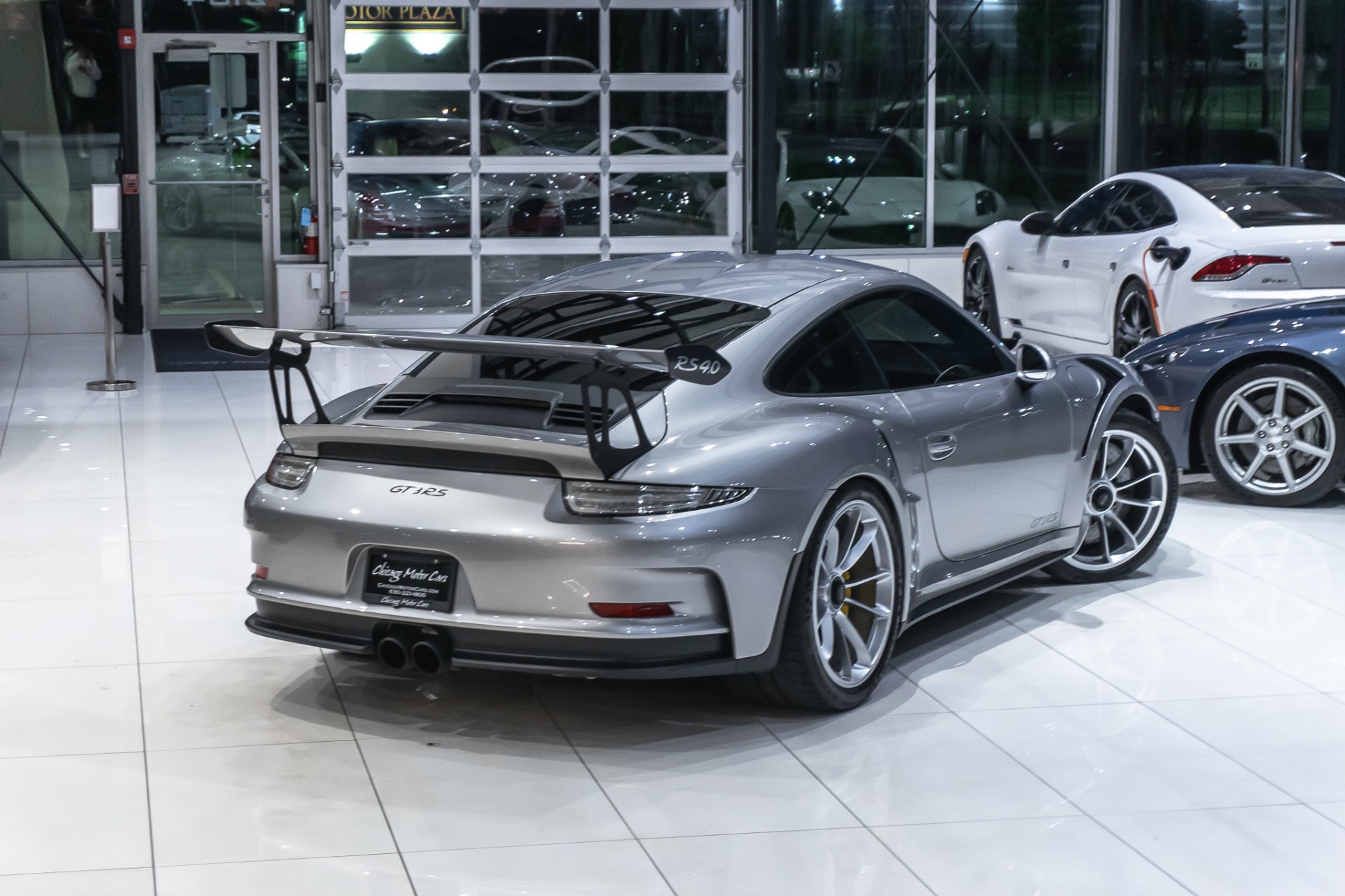 Used-2016-Porsche-911-GT3-RS-SPORT-CHRONO-LIGHT-DESIGN-PCCB-EXTENDED-INT-PKG