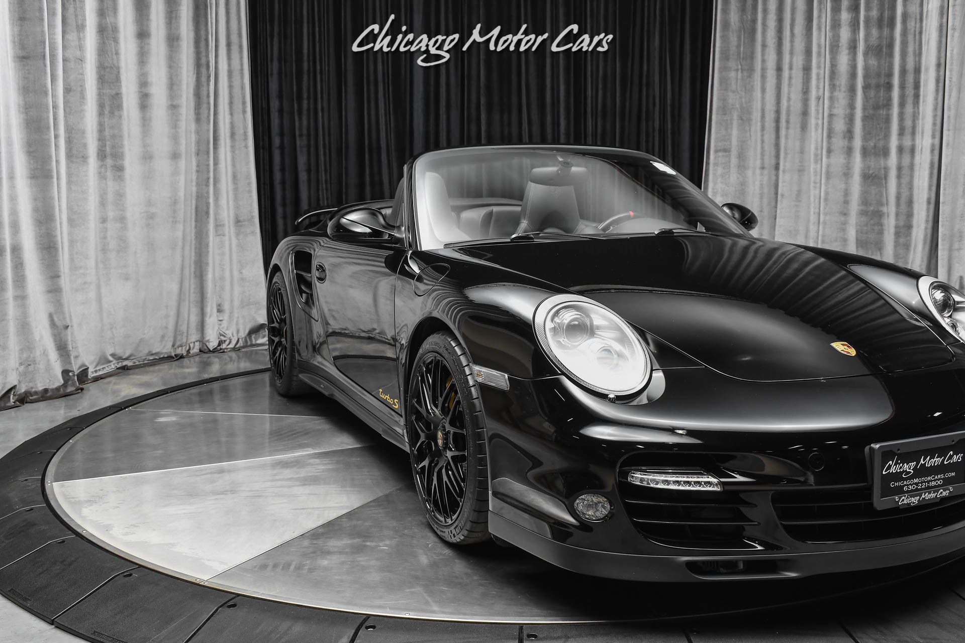 Used-2011-Porsche-911-AWD-Turbo-2dr-Cabriolet-Turbo-Carbon-Fiber-Diffuser-Carbon-Ceramic-Brakes-HRE-Wheels