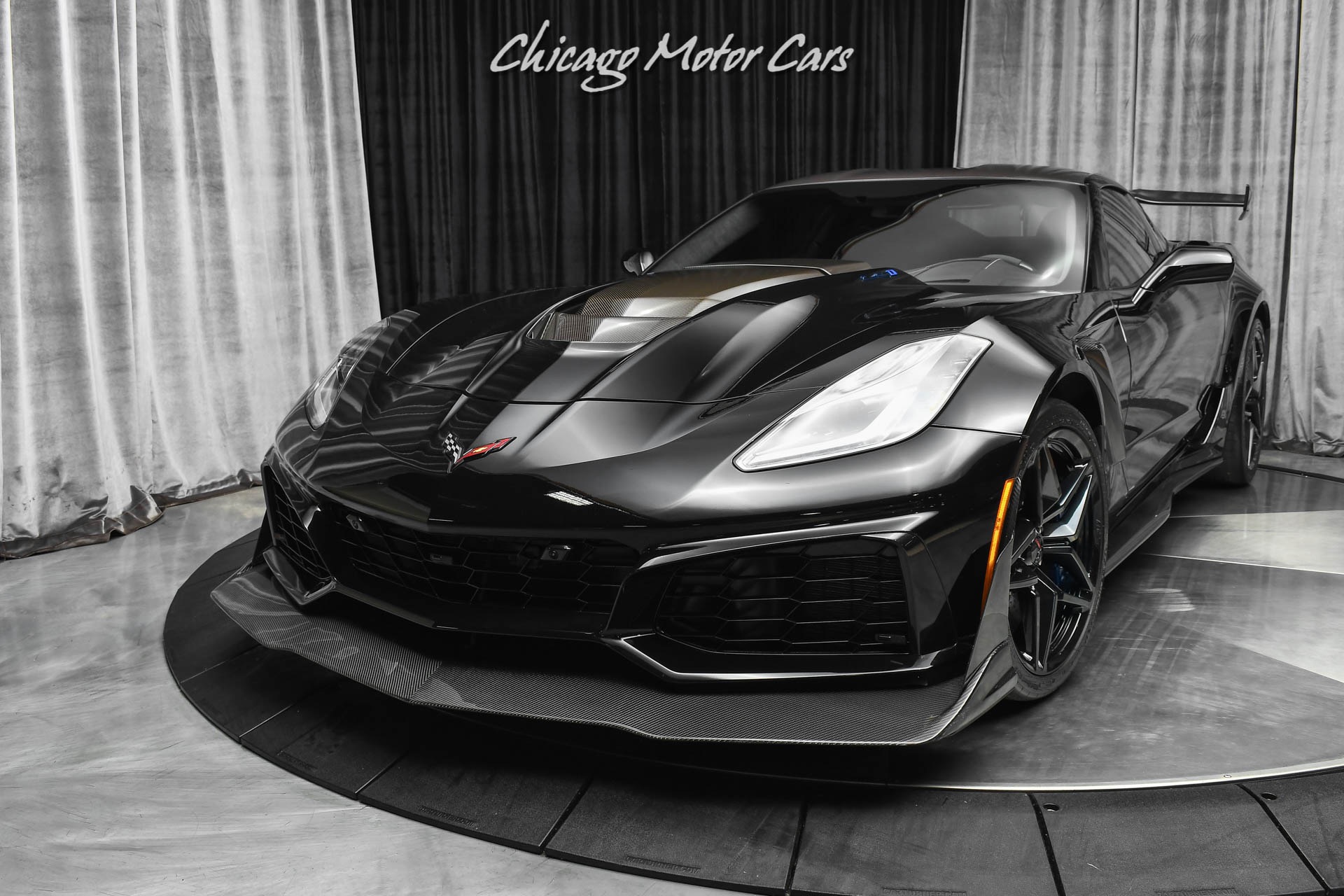 Used-2019-Chevrolet-Corvette-ZR1-3ZR-877-RWHP-Coupe-Manual-Transmission-ONLY-2k-Miles