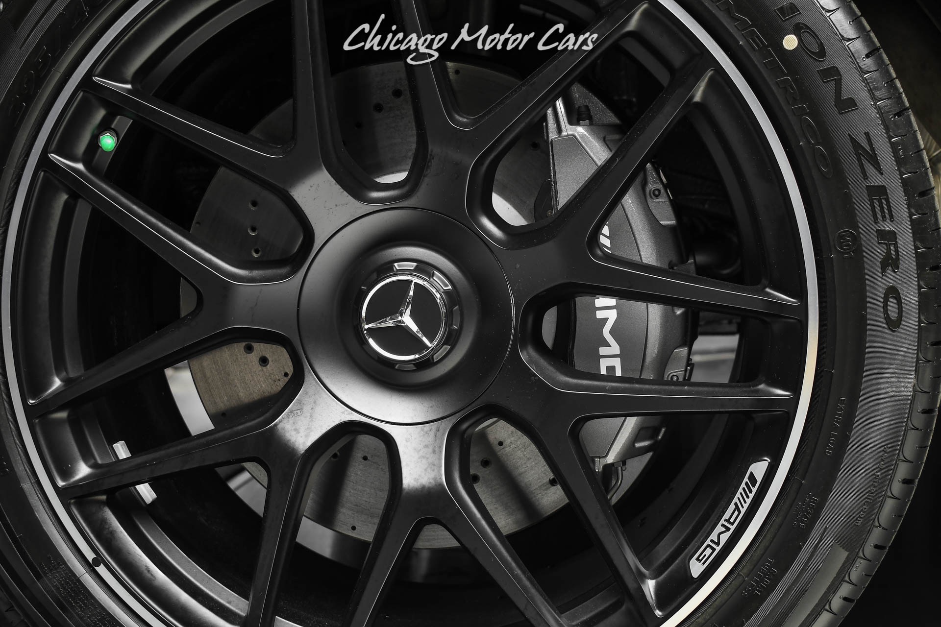 Used-2021-Mercedes-Benz-G63-AMG-G-Manufaktur-Olive-Metallic-Interior-Package-PLUS-Carbon-Fiber