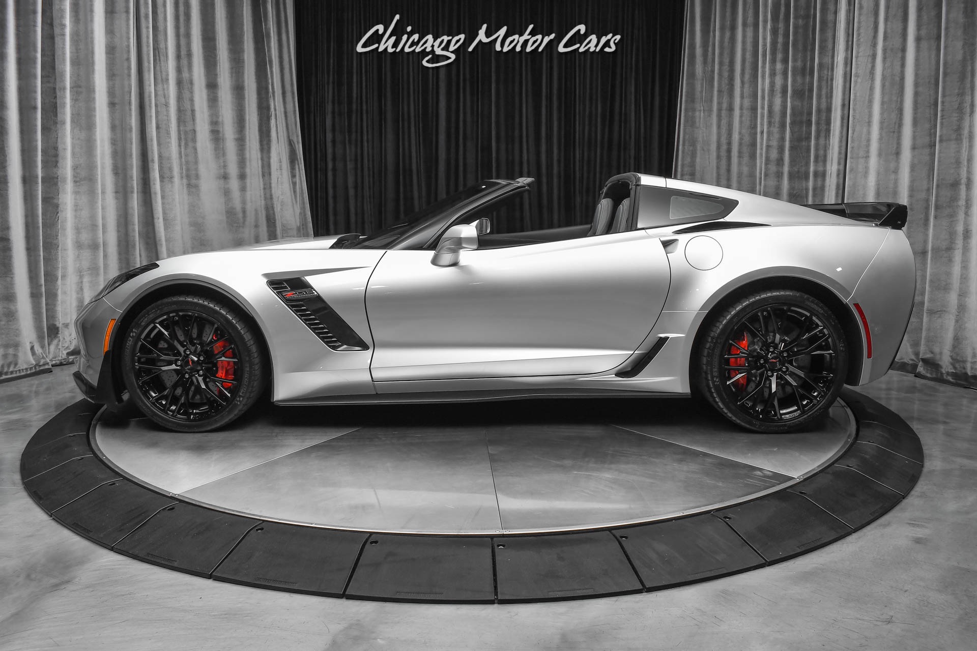 Used-2016-Chevrolet-Corvette-Z06-3LZ-Z07-PERFORMANCE-PKG-SUPER-LOW-MILES