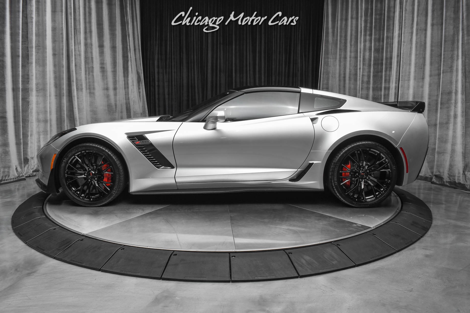 Used-2016-Chevrolet-Corvette-Z06-3LZ-Z07-PERFORMANCE-PKG-SUPER-LOW-MILES