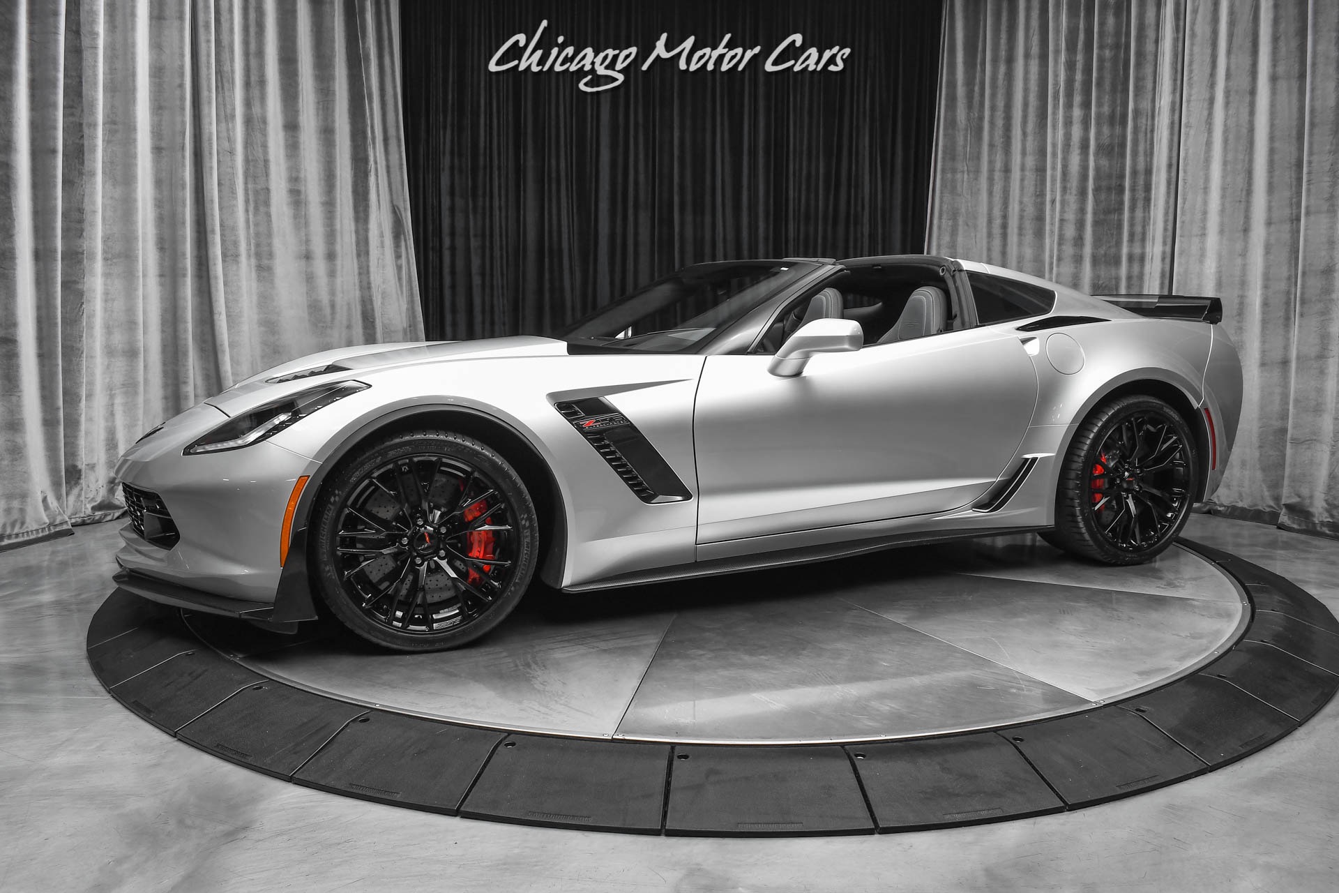 Used-2016-Chevrolet-Corvette-Z06-3LZ-Z07-PERFORMANCE-PKG-SUPER-LOW-MILES