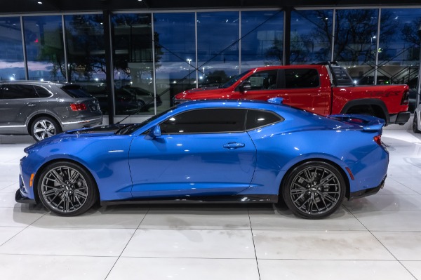 Used-2018-Chevrolet-Camaro-ZL1-COUPE-FULLY-LOADED