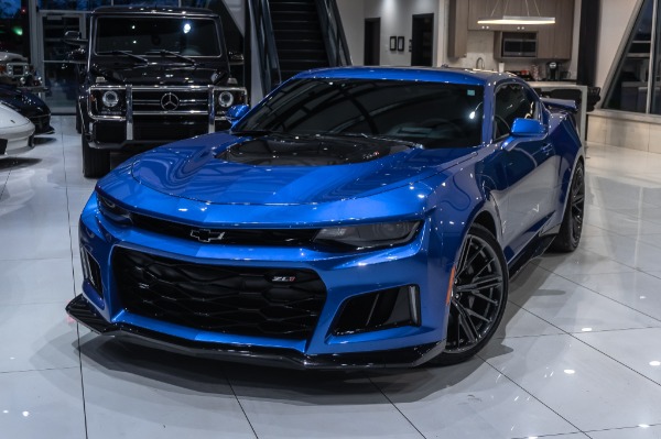 Used 2018 Chevrolet Camaro ZL1 COUPE FULLY LOADED! for sale Sold at Chicago Motor Cars in West Chicago IL 60185 4