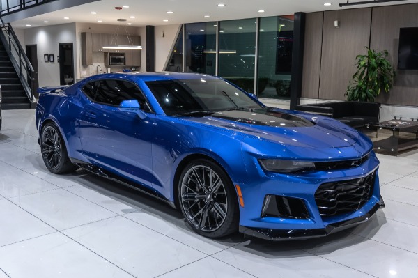 Used 2018 Chevrolet Camaro ZL1 COUPE FULLY LOADED! for sale Sold at Chicago Motor Cars in West Chicago IL 60185 6