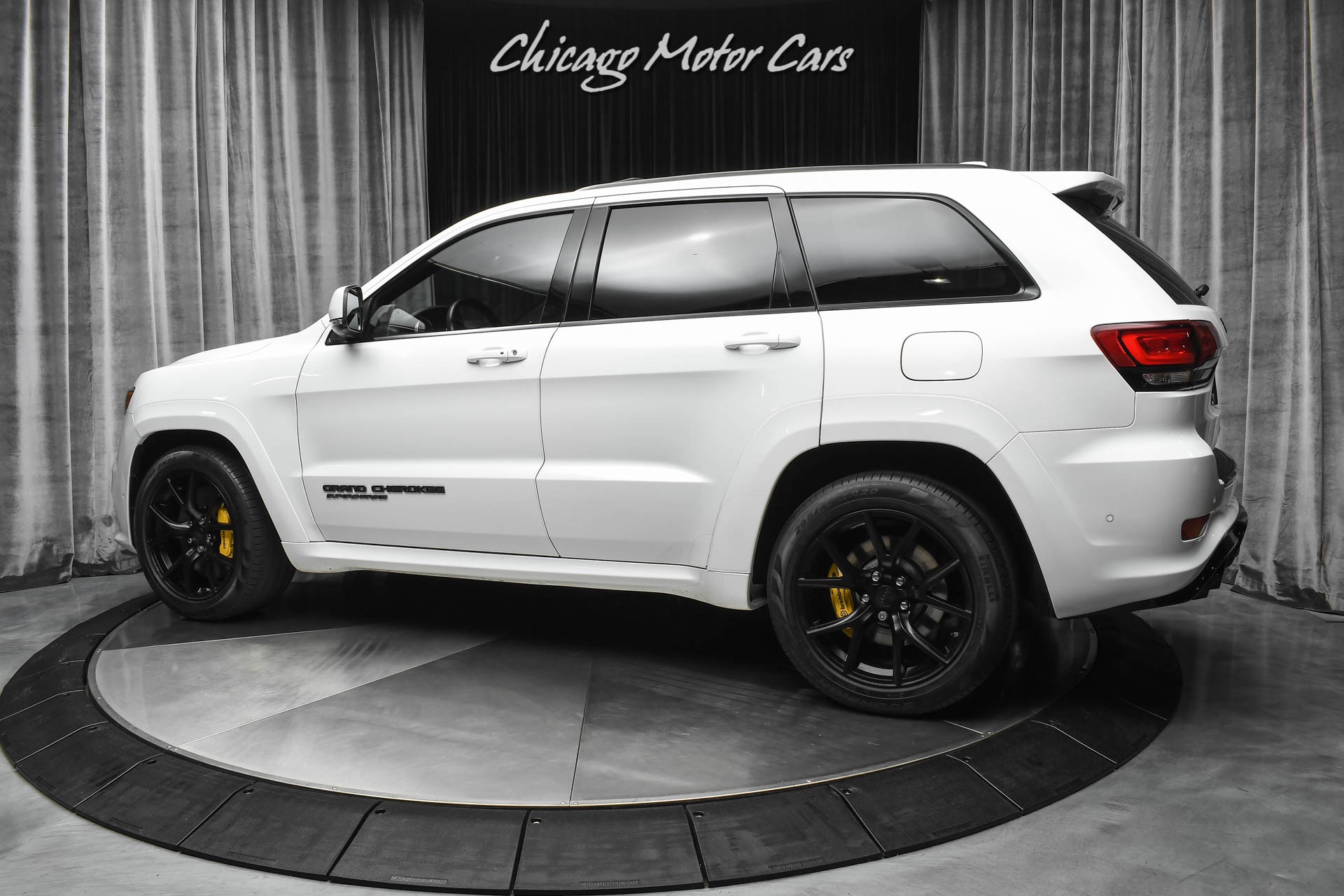 Used-2018-Jeep-Grand-Cherokee-Trackhawk-98kMSRP-Signature-Leather-Package-Pano-Sunroof