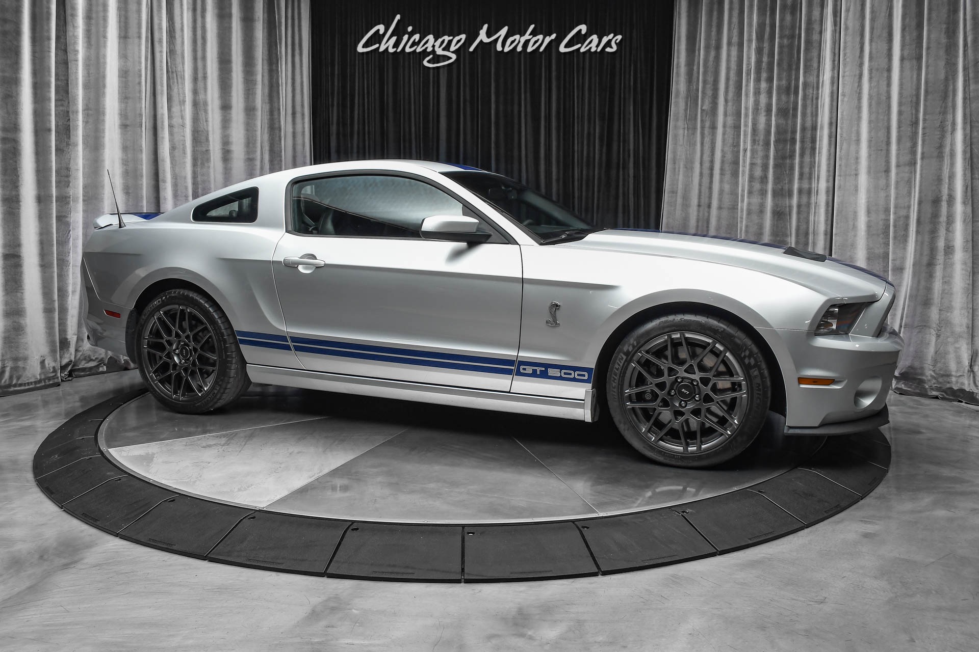 Used-2013-Ford-Mustang-Shelby-GT500