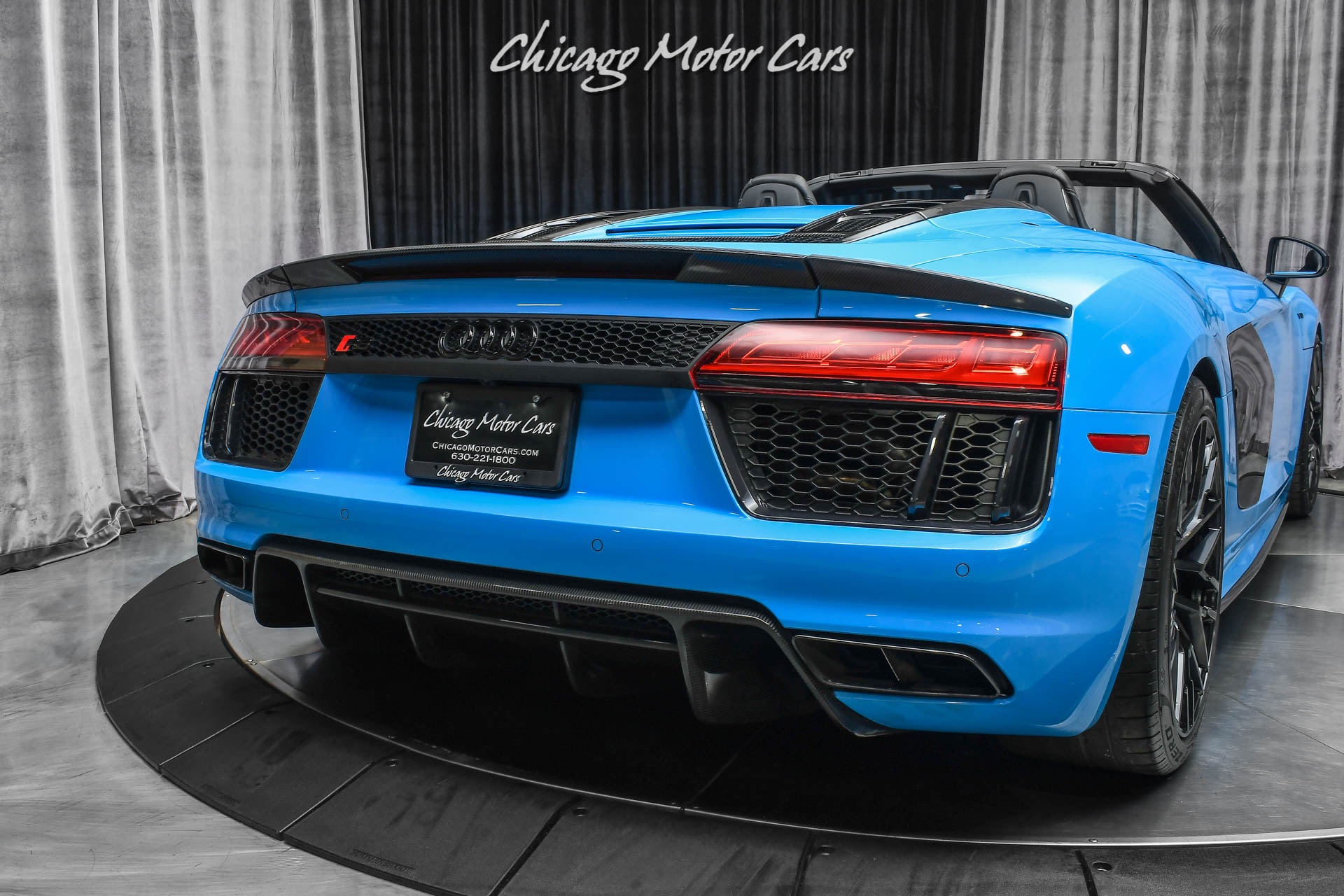 Used-2018-Audi-R8-52-quattro-V10-Plus-Spyder-RARE-Riviera-Blue-Audi-Sport-Pack-Full-PPF