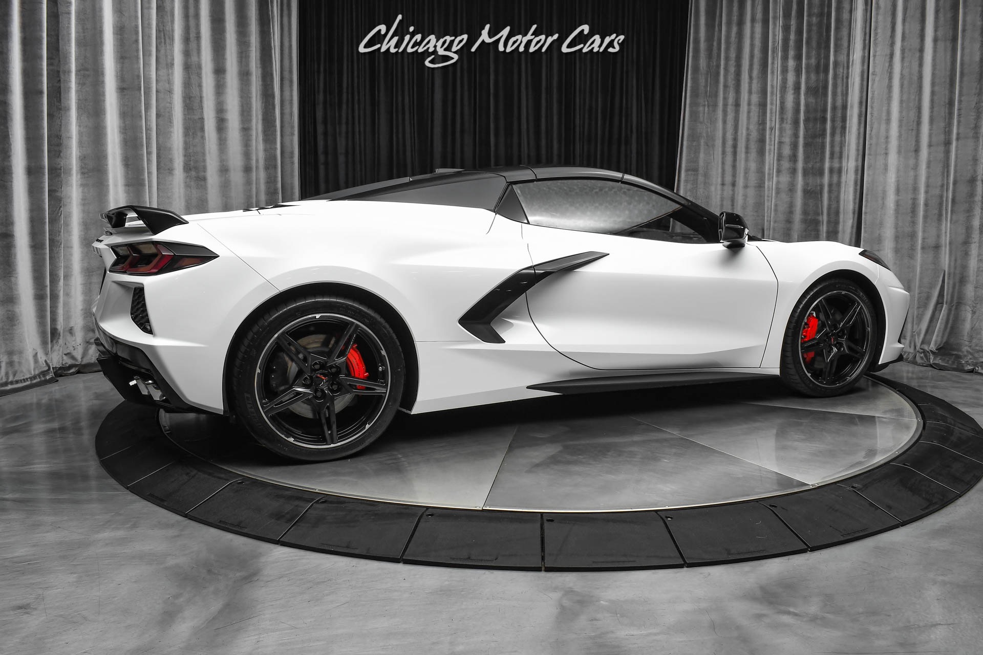 Used-2021-Chevrolet-Corvette-Stingray-2LT-Convertible-Z51-PERFORMANCE-PKG-GT2-BUCKET-SEATS