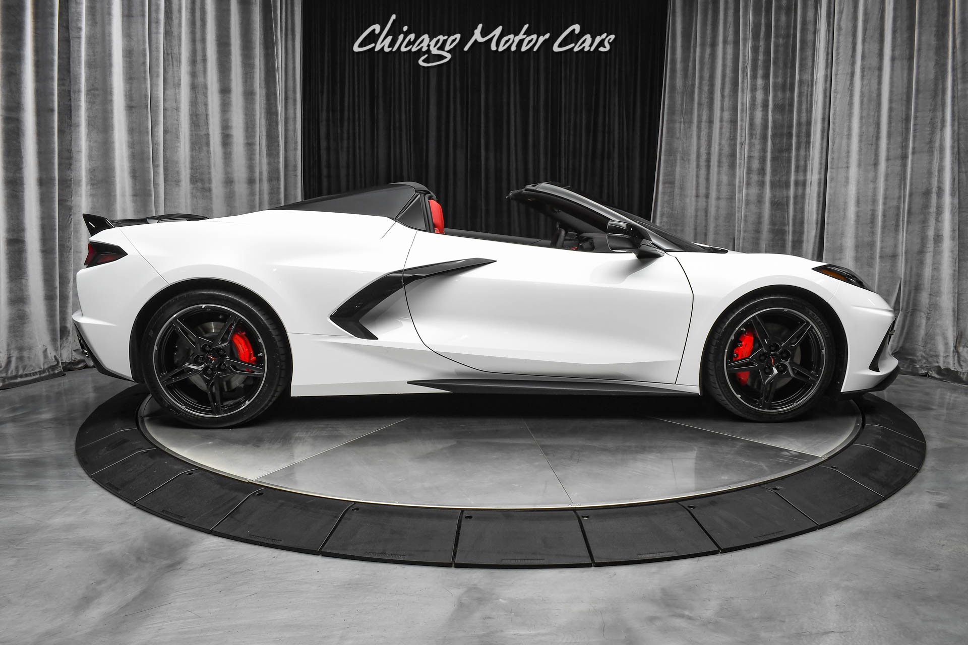 Used-2021-Chevrolet-Corvette-Stingray-2LT-Convertible-Z51-PERFORMANCE-PKG-GT2-BUCKET-SEATS