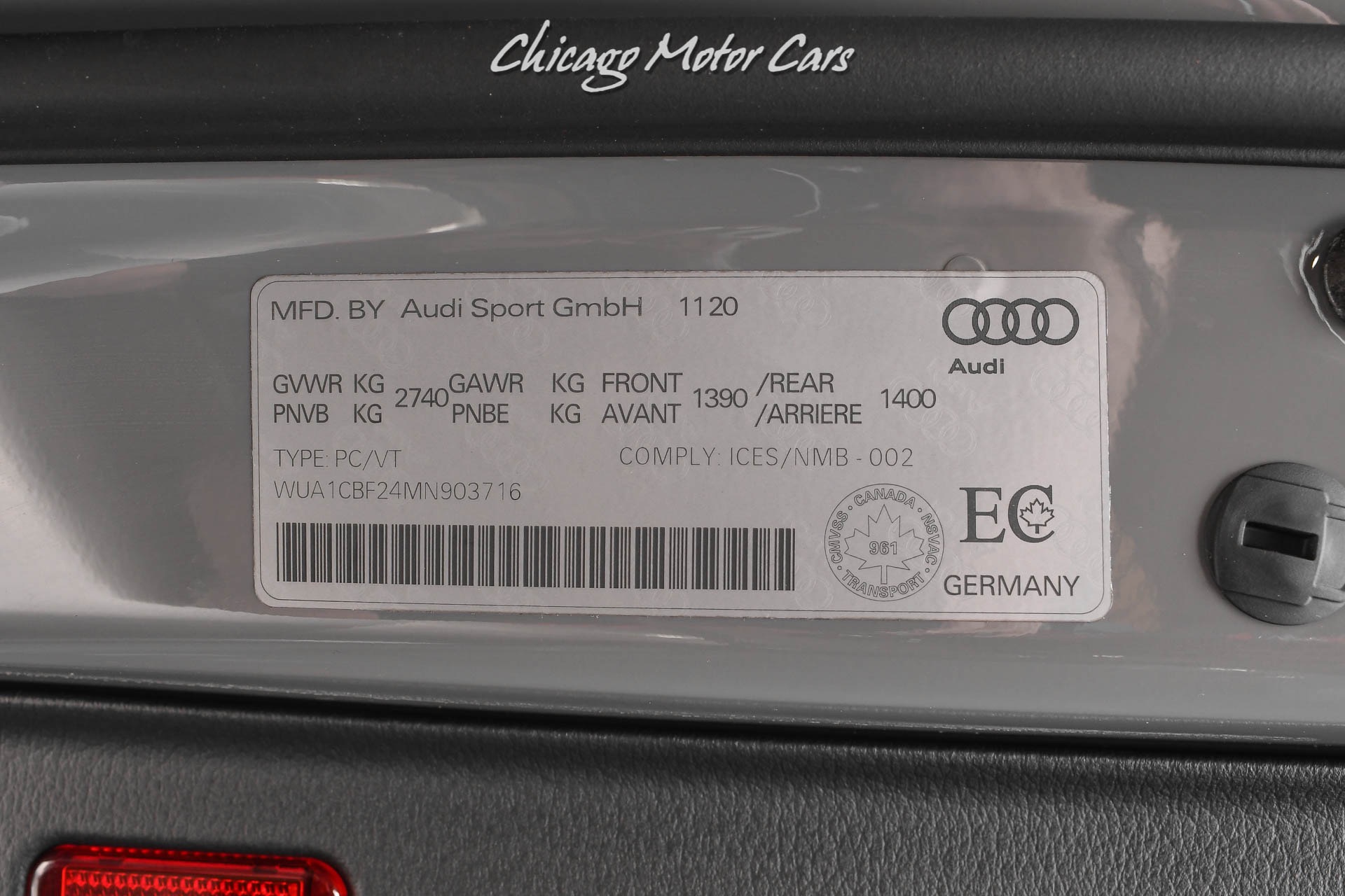 Used-2021-Audi-RS6-40T-quattro-Avant-RARE-Nardo-Grey-Night-Vision-122-Miles