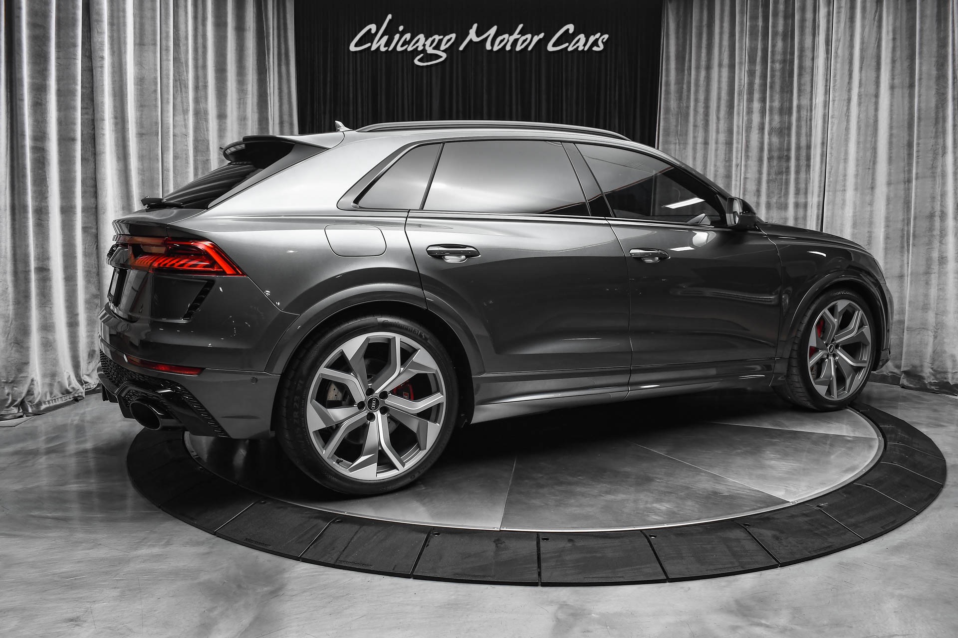 Used-2021-Audi-RS-Q8-40T-quattro-Sports-Exhaust-Driver-Assistance-Package