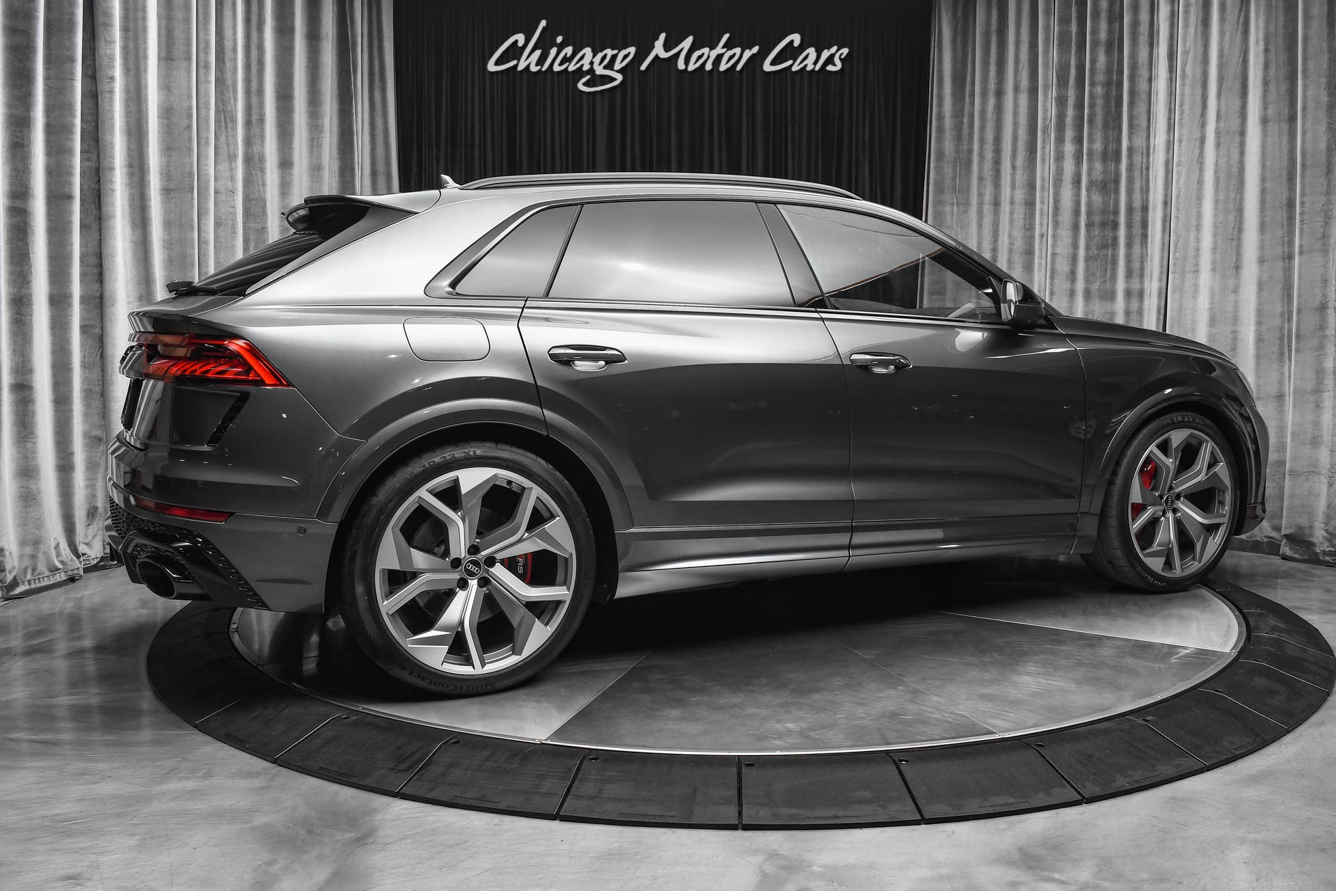 Used-2021-Audi-RS-Q8-40T-quattro-RS-Design-Package-Driver-Assistance-Package-55-Miles