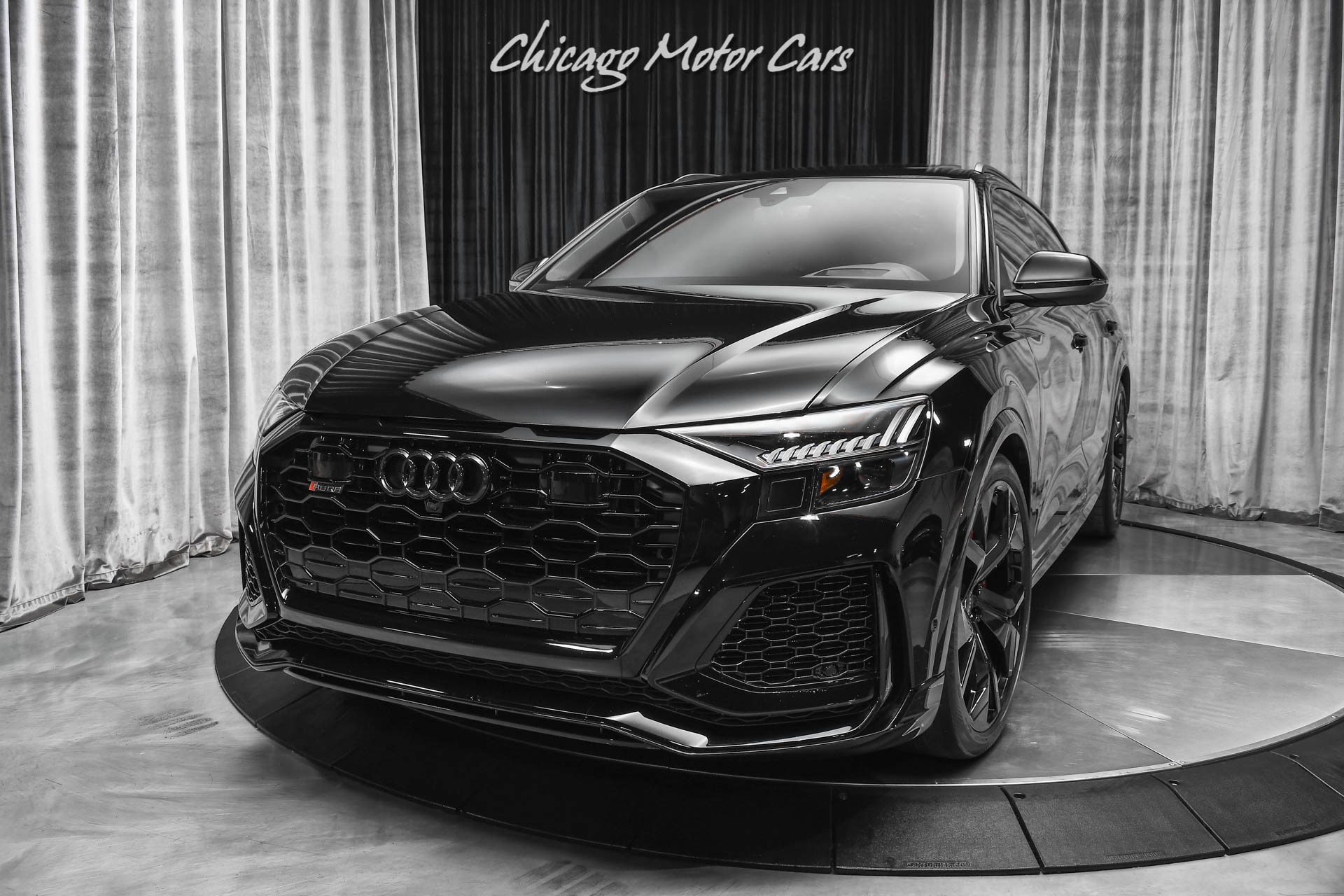 Used-2021-Audi-RS-Q8-40T-Quattro-SUV-Executive-Pkg-LOW-Miles-Black-Optics-Pkg-RS-Pkg-LOADED