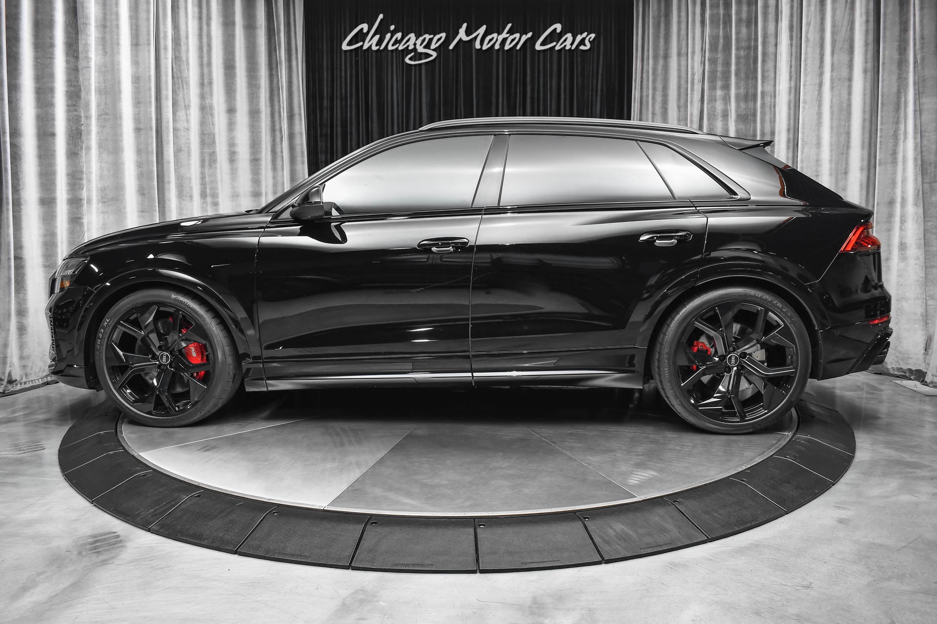 Used-2021-Audi-RS-Q8-40T-Quattro-SUV-Executive-Pkg-LOW-Miles-Black-Optics-Pkg-RS-Pkg-LOADED