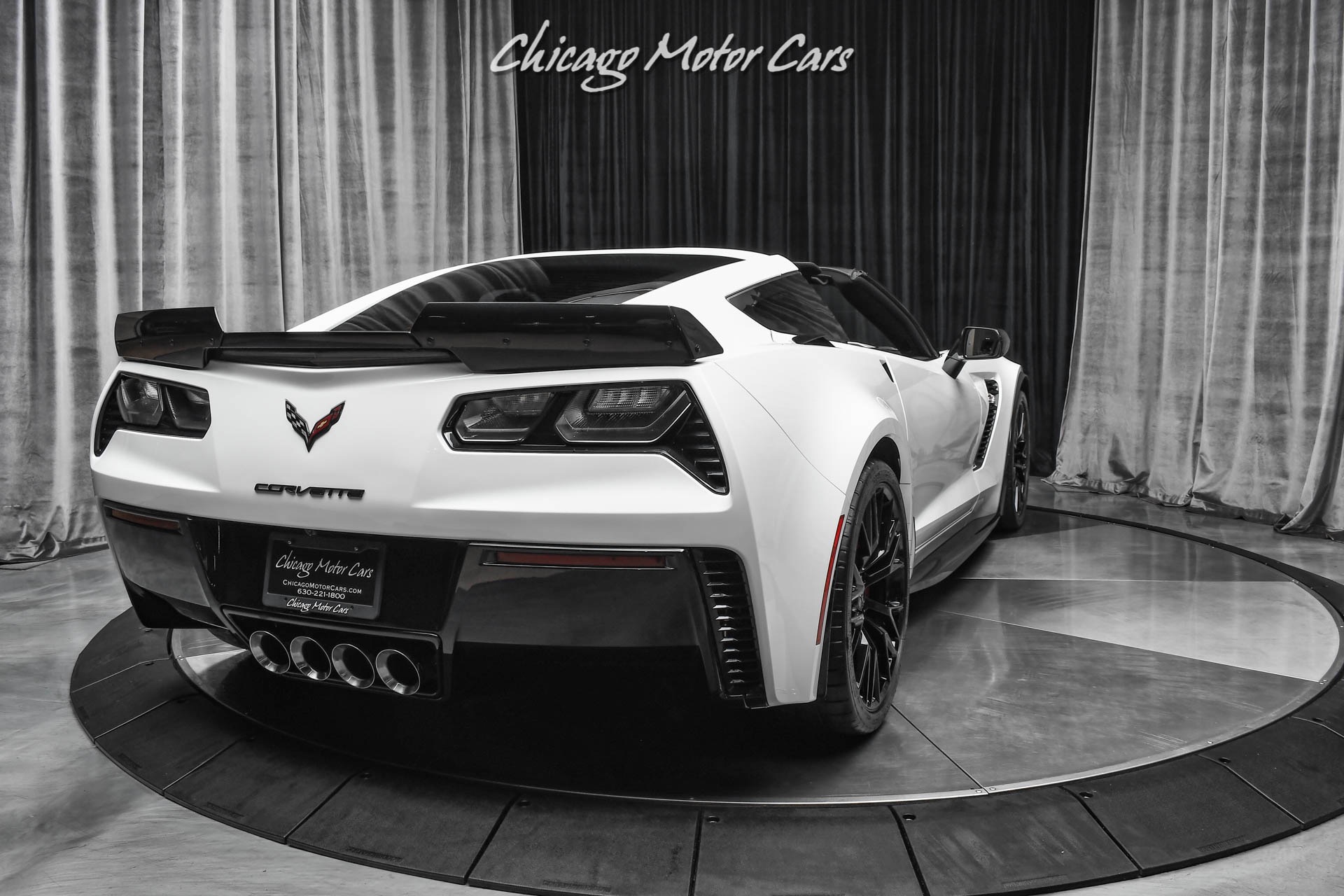 Used-2019-Chevrolet-Corvette-Z06-2LZ-ONLY-979-MILES-7-SPEED-MANUAL
