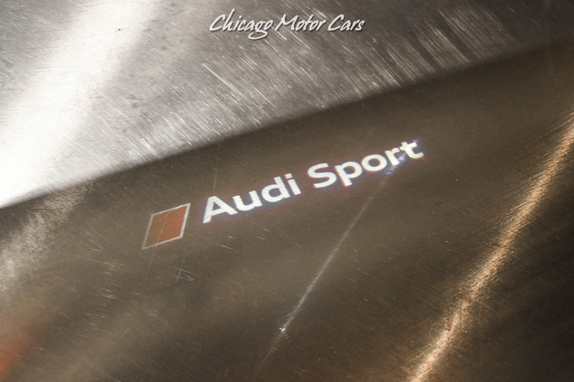 Used-2020-Audi-R8-52-Quattro-V10-Performance-Coupe-HOT-COLOR-COMBO-ONLY-83-MILES