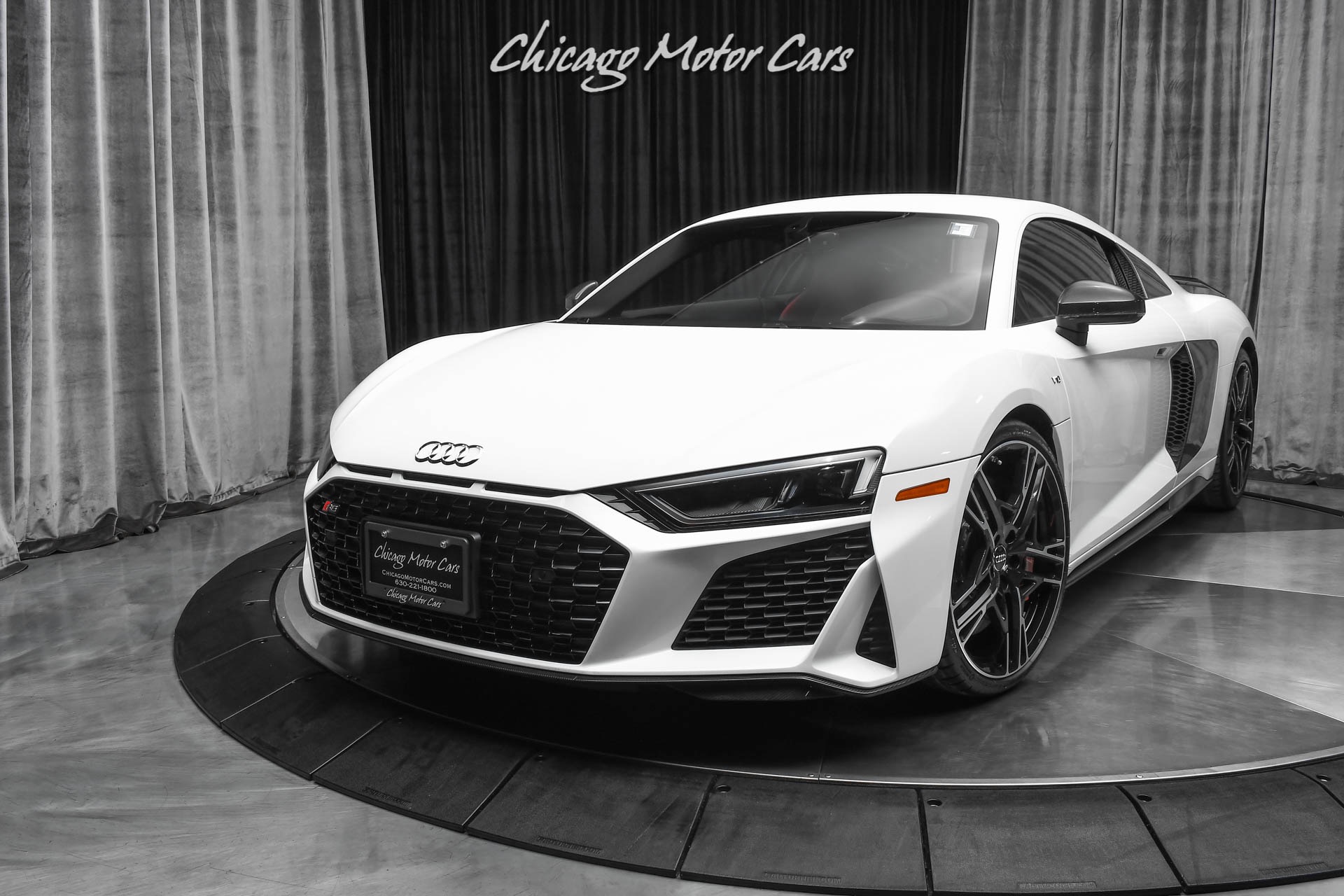 Used-2020-Audi-R8-52-Quattro-V10-Performance-Coupe-HOT-COLOR-COMBO-ONLY-83-MILES