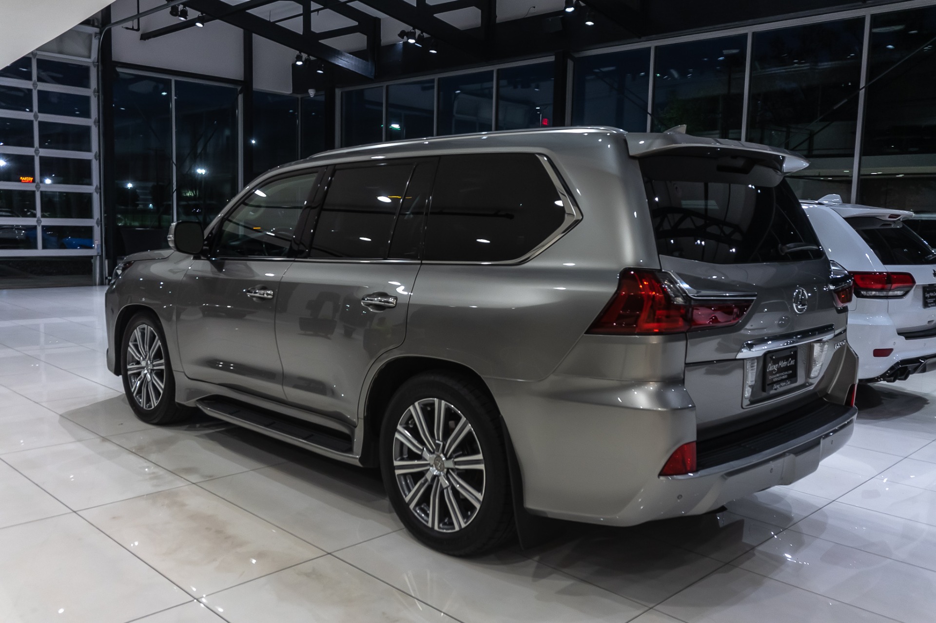 Used-2017-Lexus-LX570-AWD-REAR-ENTERTAINMENT-MARK-LEVINSON-AUDIO-LUXURY-PKG