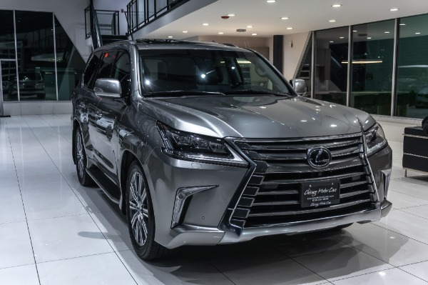 Used 2017 Lexus LX570 AWD REAR ENTERTAINMENT! MARK LEVINSON AUDIO! LUXURY PKG! for sale Sold at Chicago Motor Cars in West Chicago IL 60185 6
