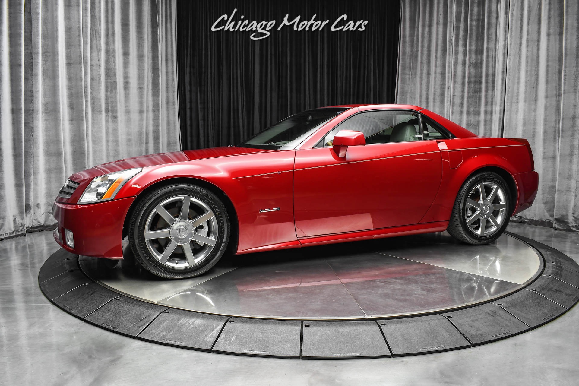 Used-2004-Cadillac-XLR-Extremely-Clean-Example-ONLY-66680-MILES-Navigation-BOSE-Sound