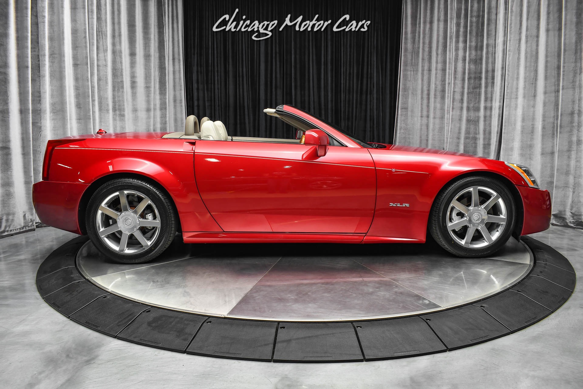 Used-2004-Cadillac-XLR-Extremely-Clean-Example-ONLY-66680-MILES-Navigation-BOSE-Sound