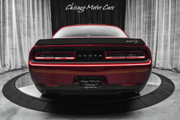 Used 2018 Dodge Challenger SRT Hellcat Widebody SUNROOF! SATIN BLACK HOOD! for sale Sold at Chicago Motor Cars in West Chicago IL 60185 4