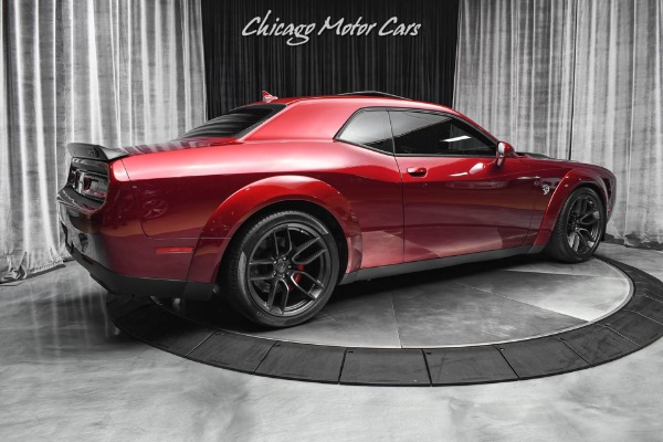 Used 2018 Dodge Challenger SRT Hellcat Widebody SUNROOF! SATIN BLACK HOOD! for sale Sold at Chicago Motor Cars in West Chicago IL 60185 5