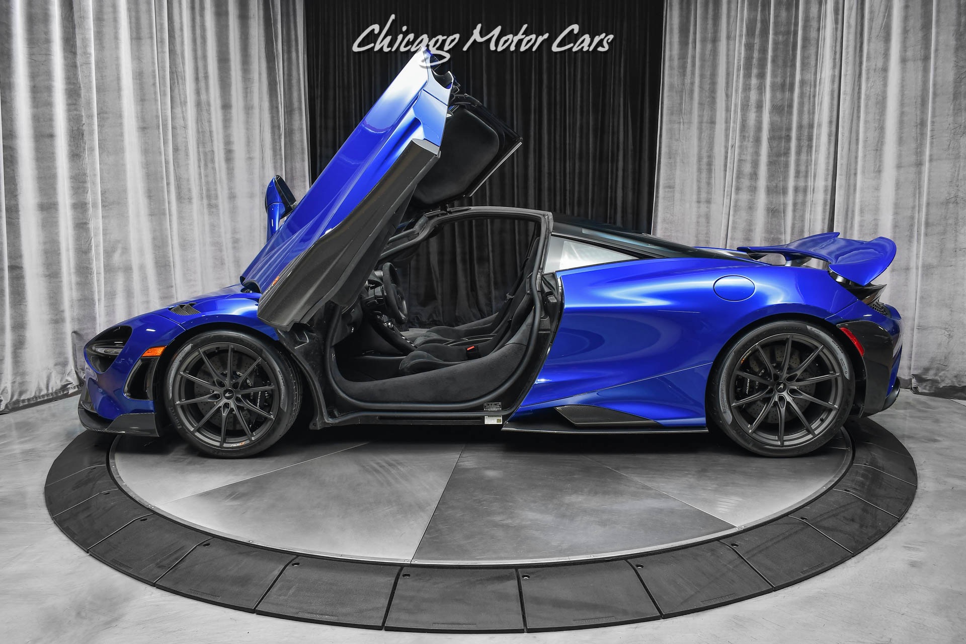 Used-2021-McLaren-765LT-Coupe-MSO-Club-Sport-Pro-Pack-Carbon-Fiber-Pack-RARE-MSO-Burton-Blue