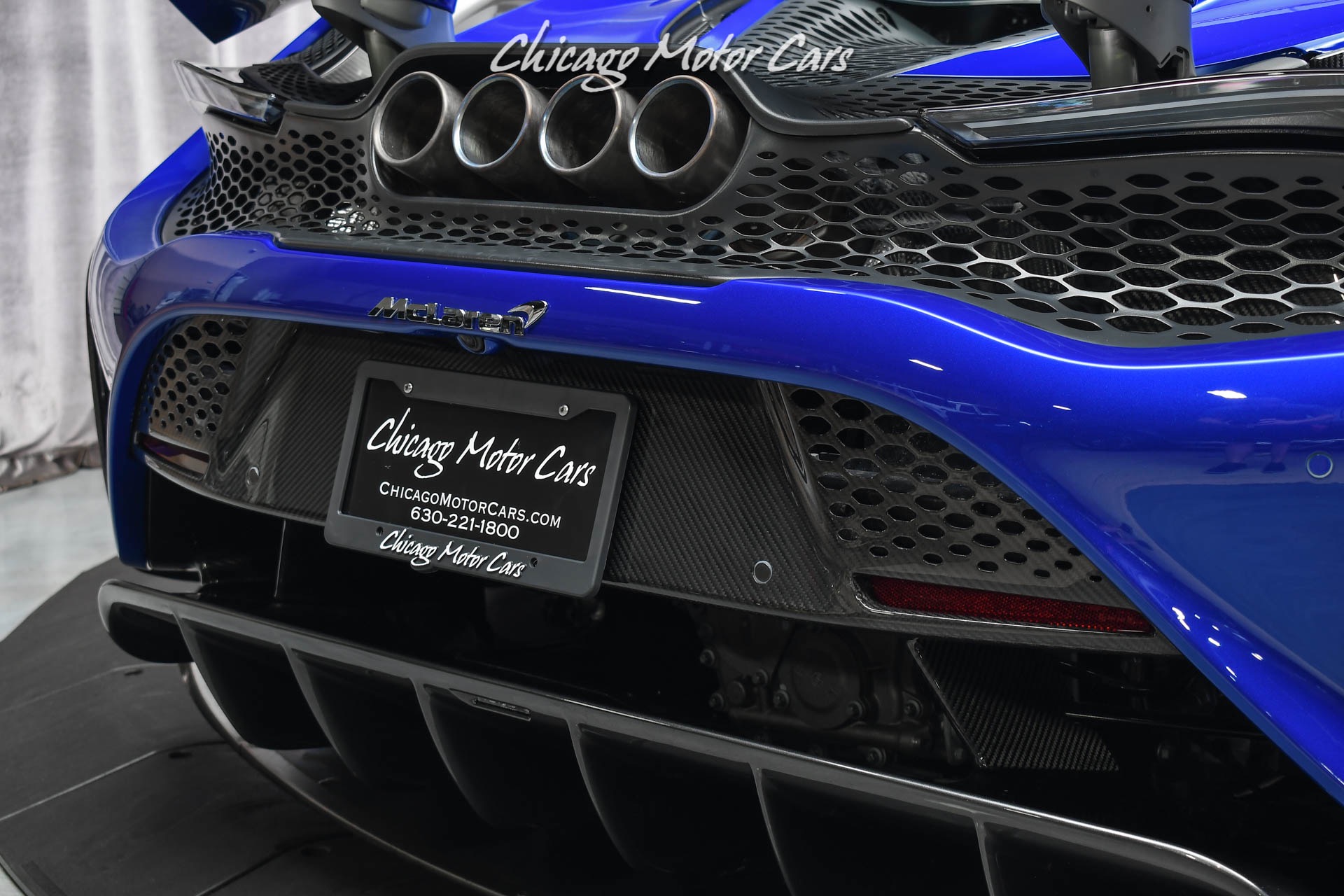 Used-2021-McLaren-765LT-Coupe-MSO-Club-Sport-Pro-Pack-Carbon-Fiber-Pack-RARE-MSO-Burton-Blue