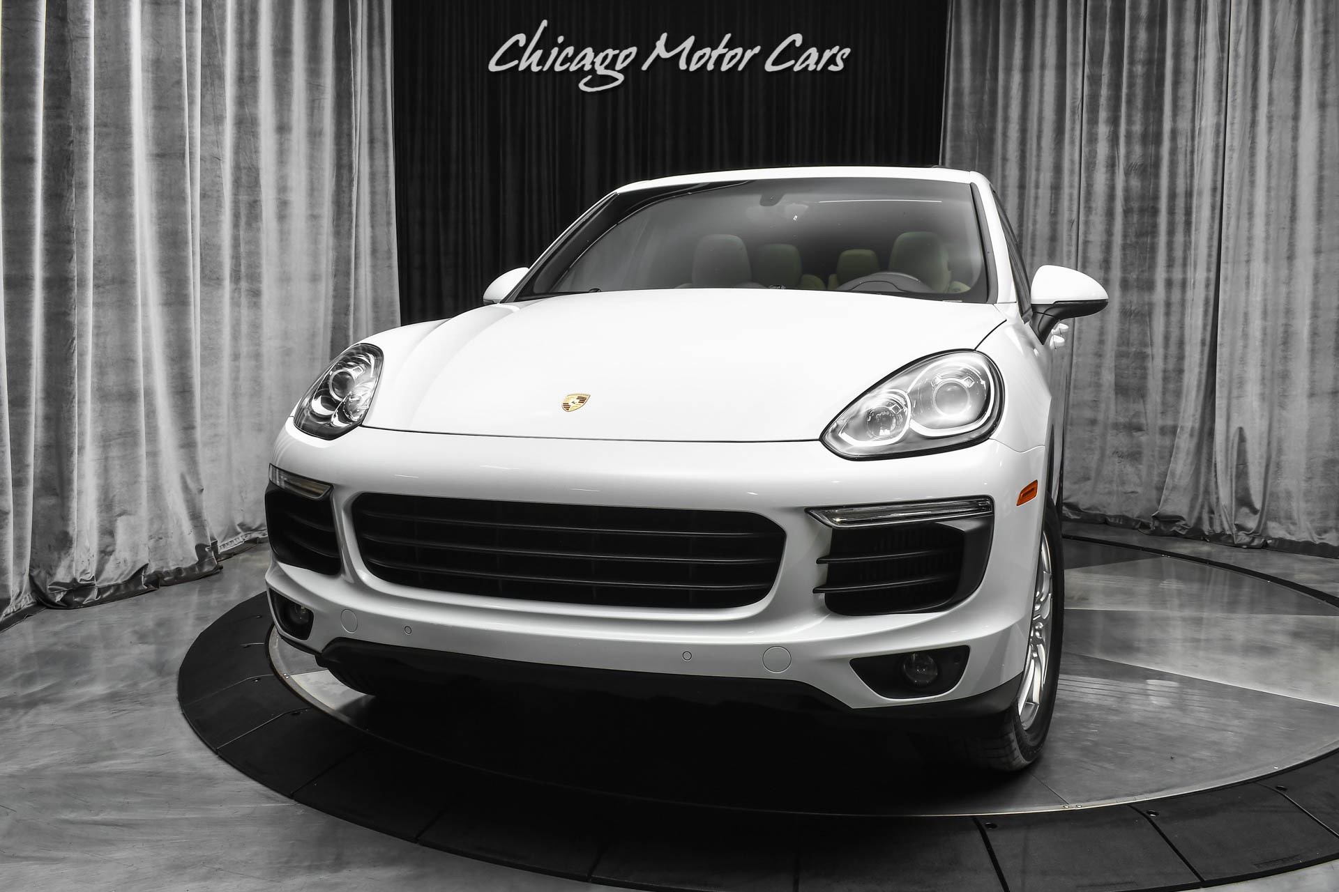 Used-2016-Porsche-Cayenne-Diesel-SUV-PREMIUM-PKG-PANORAMIC-SUNROOF-BOSE-AUDIO