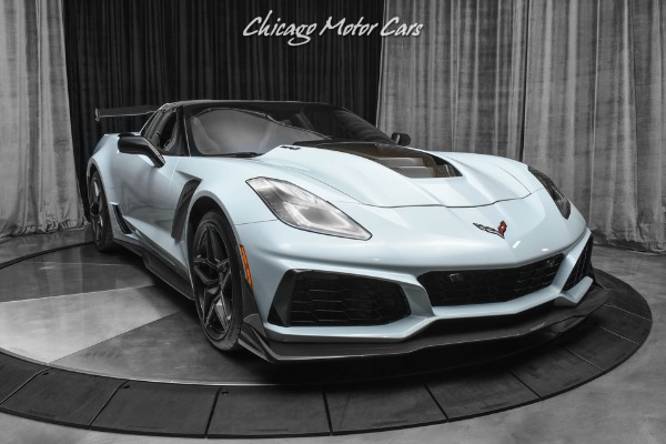 Used-2019-Chevrolet-Corvette-ZR1-3ZR-MANUAL-TRANS-TRACK-PACK-RARE-SPEC