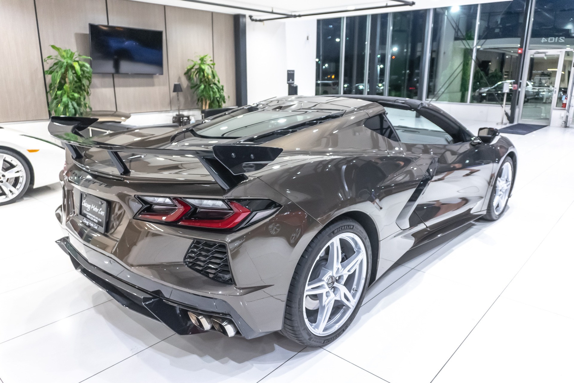 Used-2021-Chevrolet-Corvette-Stingray-3LT-Z51-PERFORMANCE-PKG-CARBON-FLASH-PKG