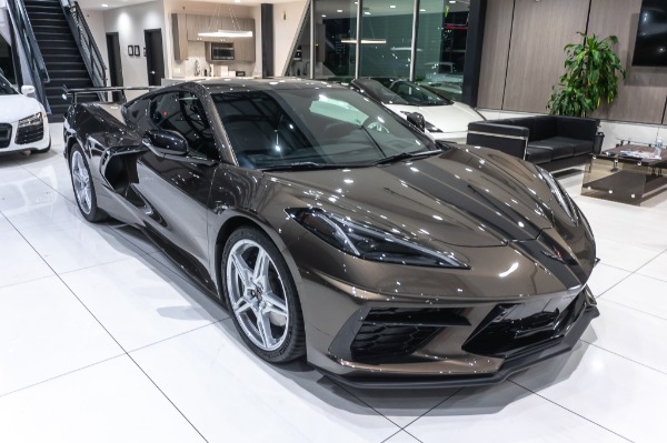 Used 2021 Chevrolet Corvette Stingray 3LT Z51 PERFORMANCE PKG! CARBON FLASH PKG! for sale Sold at Chicago Motor Cars in West Chicago IL 60185 6