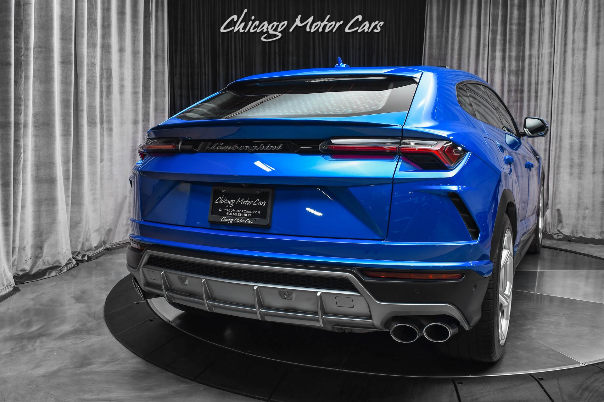 Used-2019-Lamborghini-Urus-Advanced-3D-Sound-Pano-Roof-Off-Road-Modes-Loaded