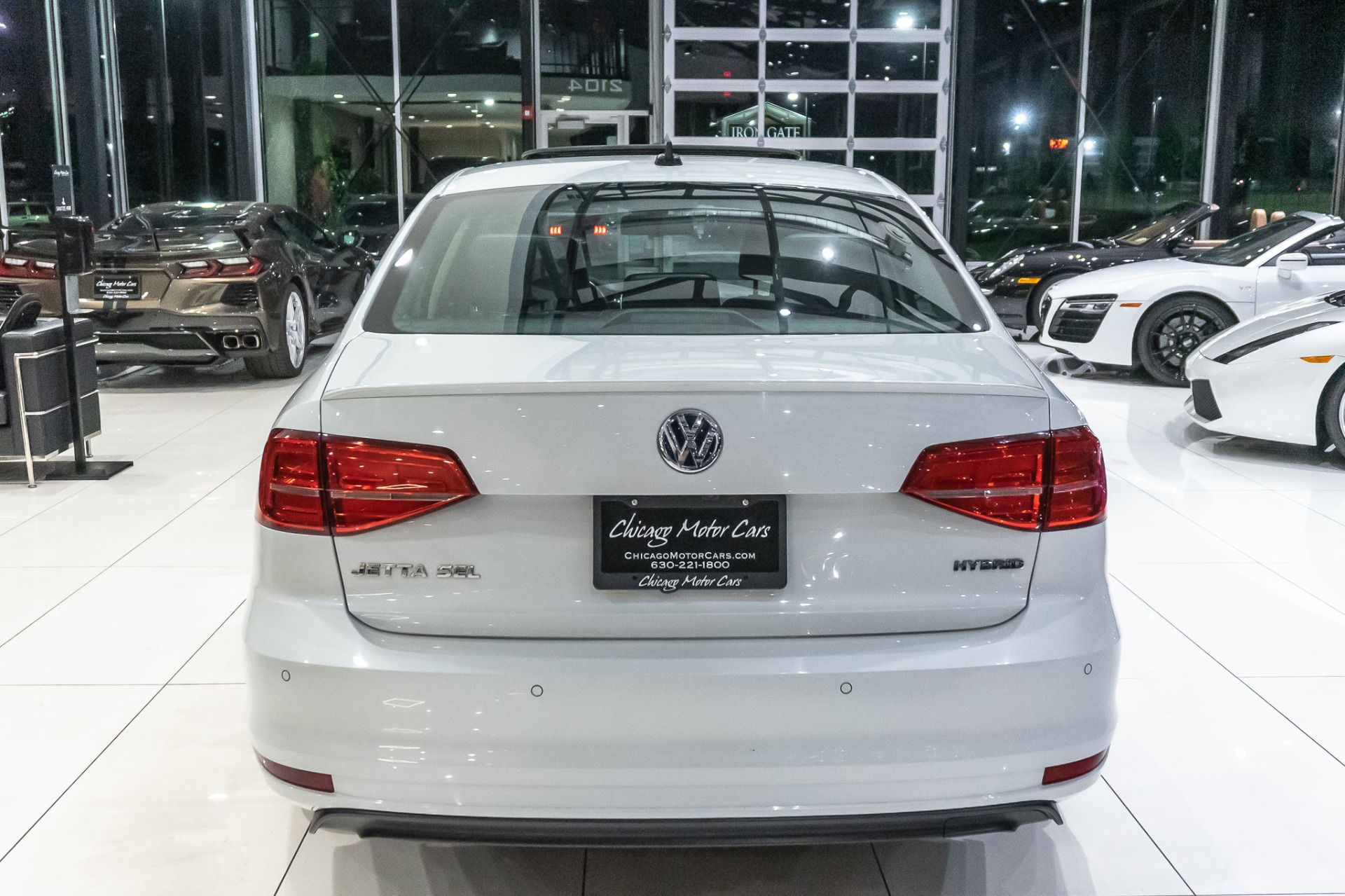 Used-2016-Volkswagen-Jetta-Hybrid-SEL-Premium-SEDAN-48-MPG-LOADED