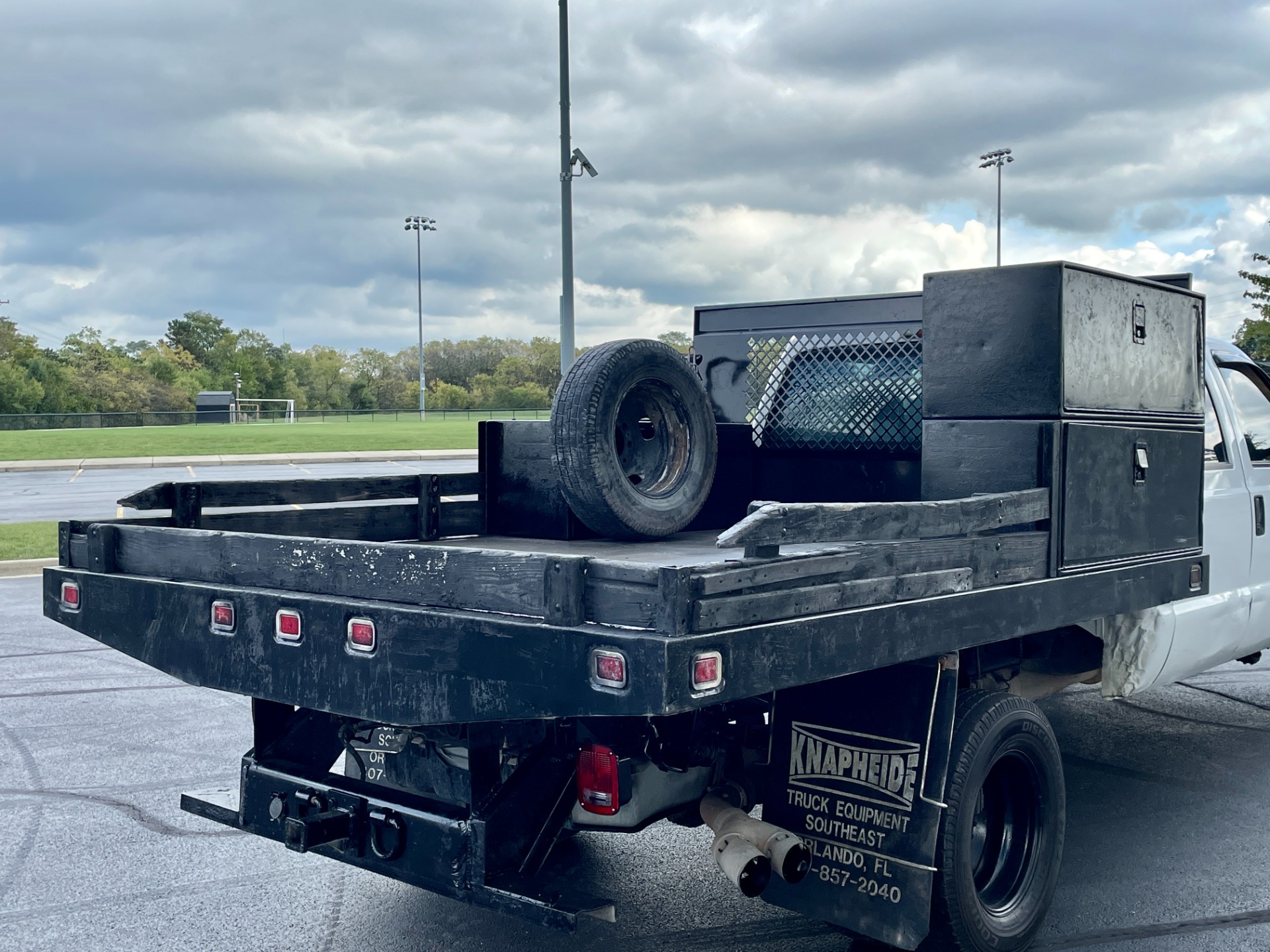 Used-2011-Ford-F-350-Super-Duty-XL-4x4-Crew-Cab---67-PowerStroke-Diesel---Flat-Bed