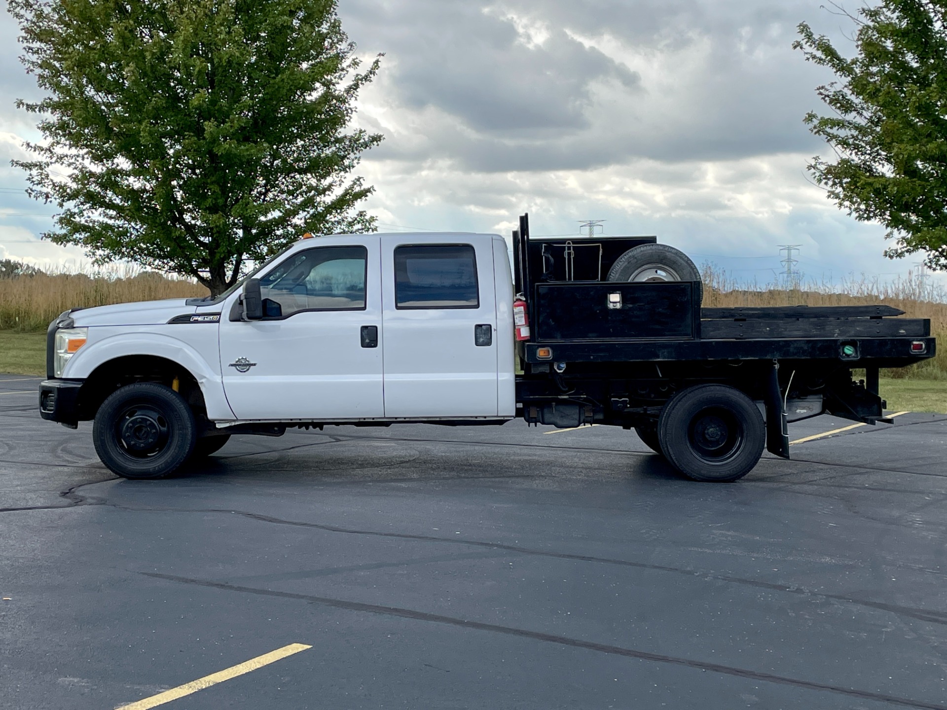 Used-2011-Ford-F-350-Super-Duty-XL-4x4-Crew-Cab---67-PowerStroke-Diesel---Flat-Bed