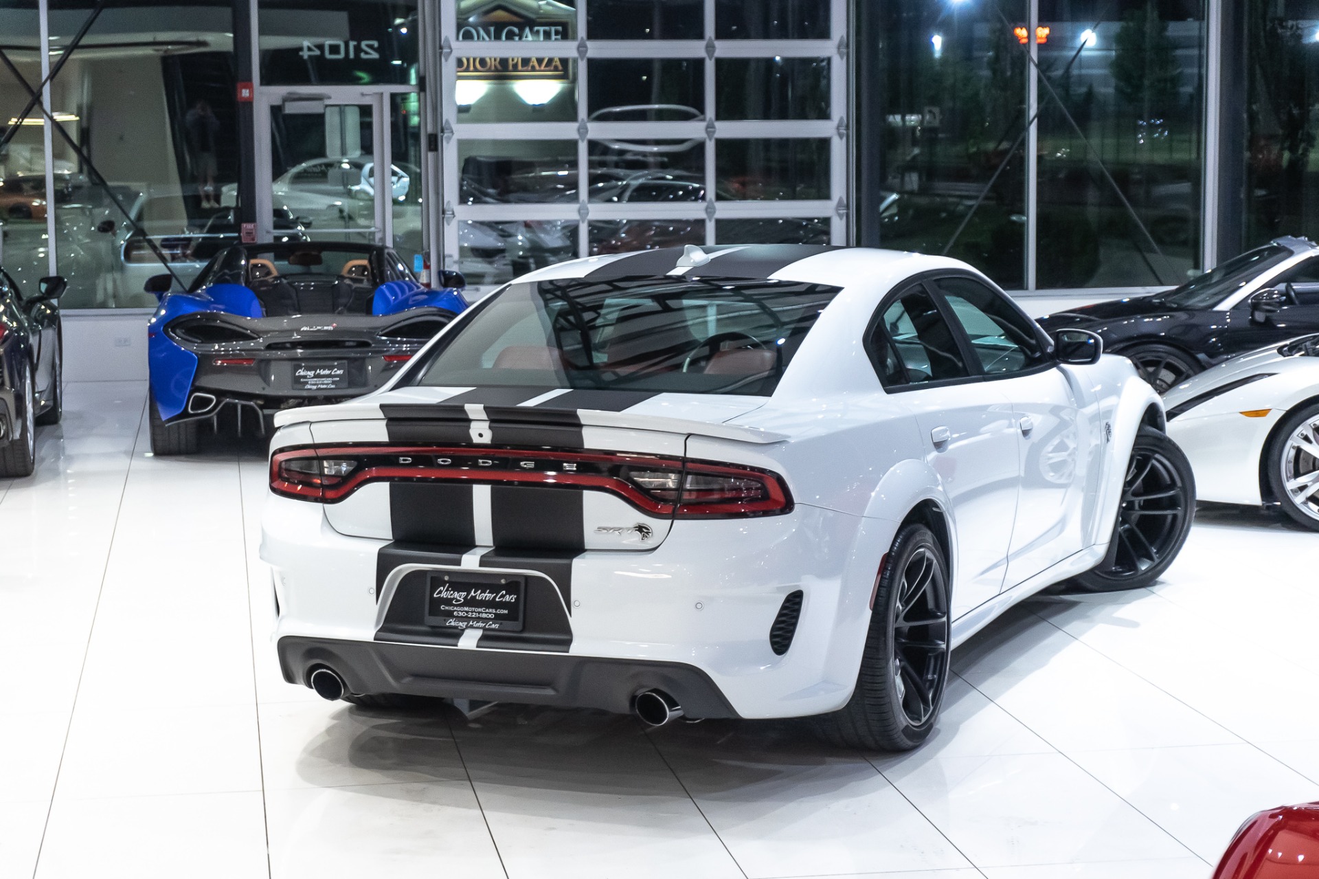 Used-2020-Dodge-Charger-SRT-Hellcat-Widebody-HARMAN-KARDON-SOUND-CARBON-DUAL-STRIPE