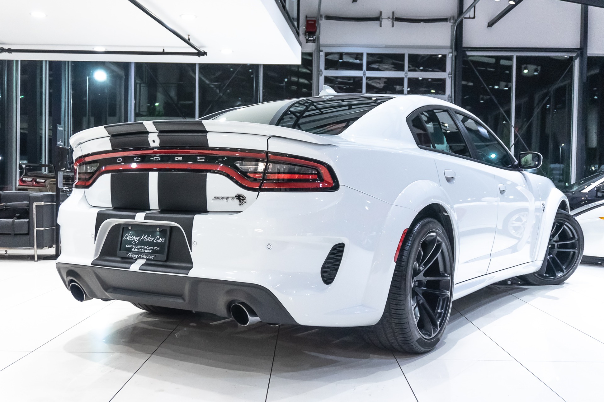 Used-2020-Dodge-Charger-SRT-Hellcat-Widebody-HARMAN-KARDON-SOUND-CARBON-DUAL-STRIPE